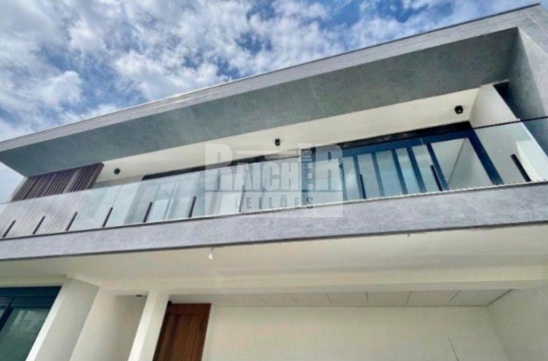 LOTE 001 Sobrado na beira mar na praia da Itapeva em Torres/RS com 507,36 m2, situado no Condomínio , localizado em Torres - RS