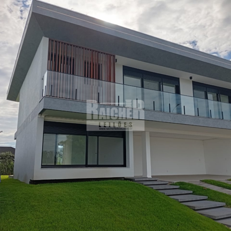 LOTE 001 Sobrado na beira mar na praia da Itapeva em Torres/RS com 507,36 m2, situado no Condomínio , localizado em Torres - RS