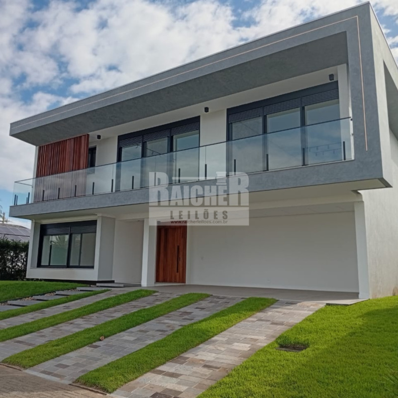 LOTE 001 Sobrado na beira mar na praia da Itapeva em Torres/RS com 507,36 m2, situado no Condomínio , localizado em Torres - RS