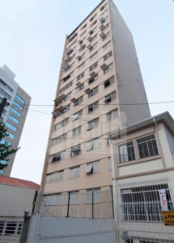 LOTE 002 Apartamento nº 5, localizado no 5º andar do Edifício Delia, situado na Rua Maestro Cardim, , localizado em São Paulo - SP