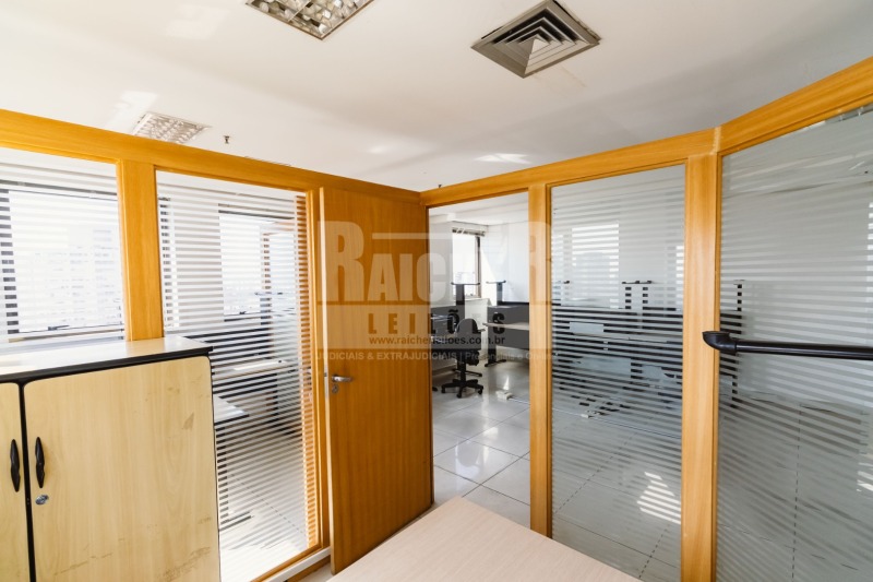 LOTE 001 Sala nº 131 a 136, unificada e localizada no 13º andar do Edifício Tuiutí Office Tower, Tat, localizado em São Paulo - SP