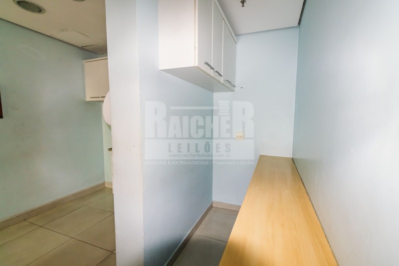 LOTE 001 Sala nº 131 a 136, unificada e localizada no 13º andar do Edifício Tuiutí Office Tower, Tat, localizado em São Paulo - SP