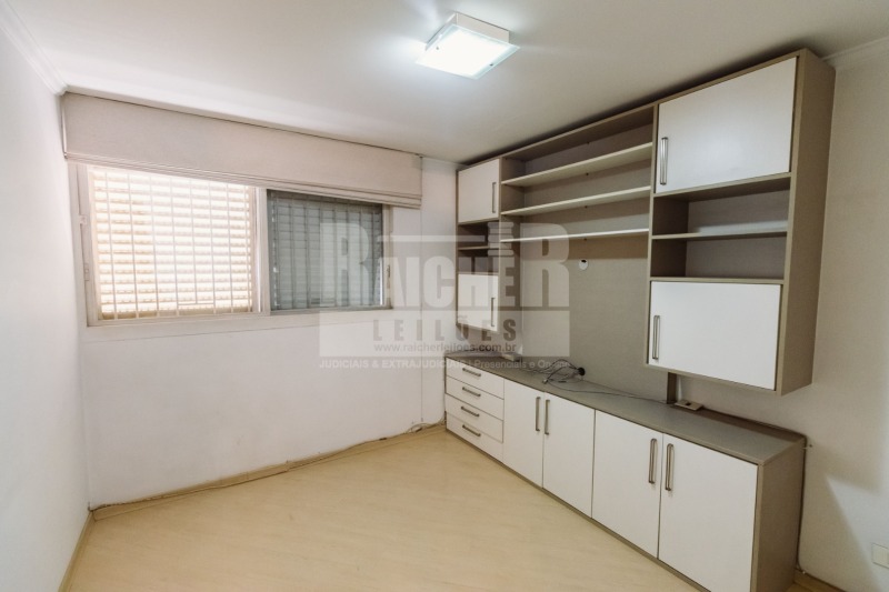 LOTE 001 Apartamento nº 5, localizado no 5º andar do Edifício Delia, situado na Rua Maestro Cardim, , localizado em São Paulo - SP