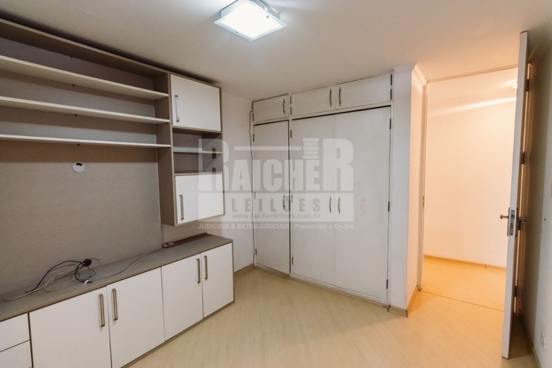 LOTE 001 Apartamento nº 5, localizado no 5º andar do Edifício Delia, situado na Rua Maestro Cardim, , localizado em São Paulo - SP