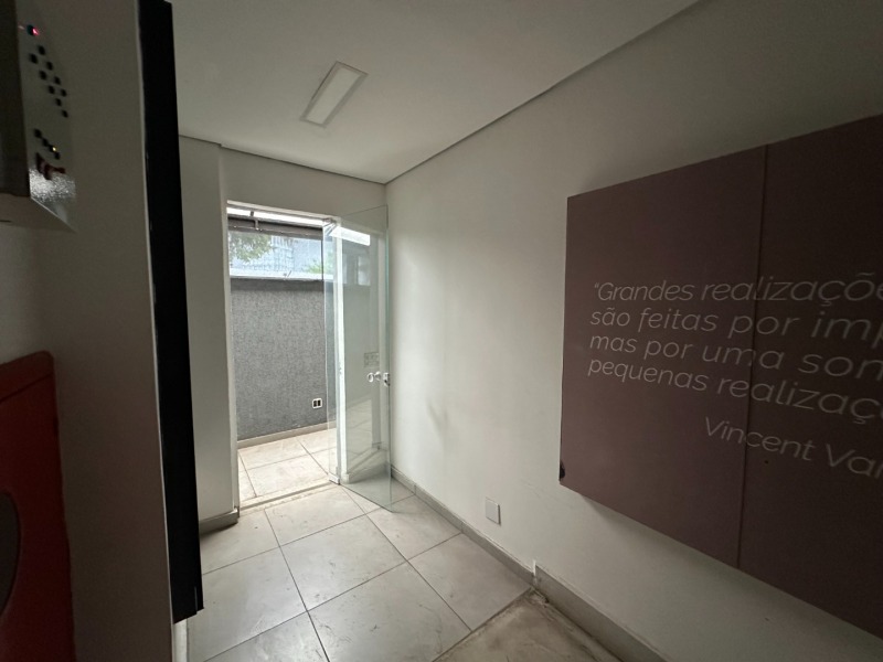 LOTE 001 Prédio com instalações para hospital, situado a Rua Fidalga nº 58, na Vila Madalena/SP, localizado em São Paulo - SP
