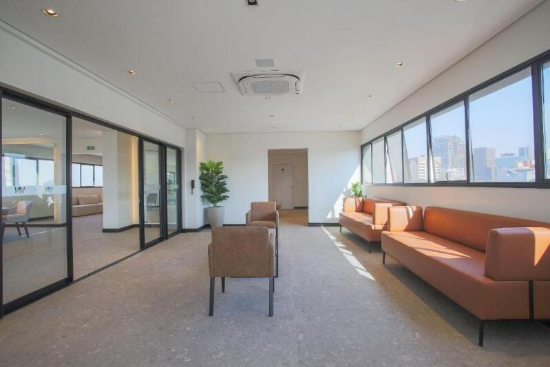LOTE 002 Apartamento NR n. 215, Condomínio VN UENO, R. Barata Ribeiro, 108, Bela Vista, São Paulo, S, localizado em São Paulo - SP, bairro Bela Vista