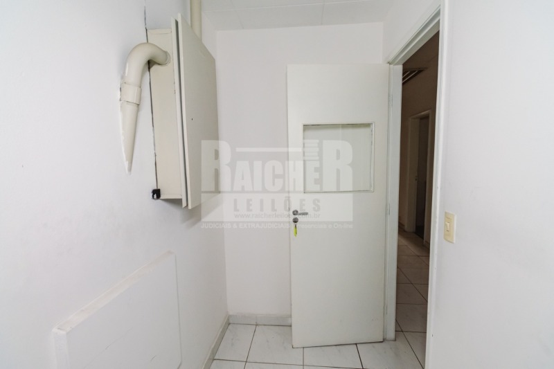 LOTE 010 Conjunto nº 41, localizado no 4º andar do Edifício Apollo II, situado na Rua Luiz Coelho, n, localizado em São Paulo - SP, bairro Consolação